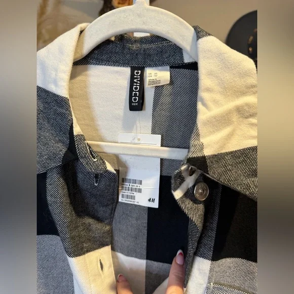 NWT Divided Oversized Monochrome Checkered Button Down Shirtdress - Picture 6 of 8